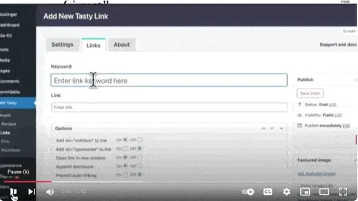 a gif showing how to use Tasty Links for automatic WordPress link building (affiliate links, internal links, and more)